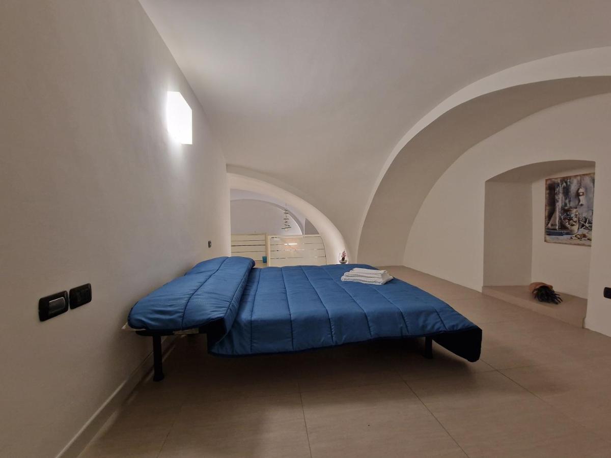 Polignano A Mare: Sulla Piazza Di Domenico Modugno Villa ภายนอก รูปภาพ