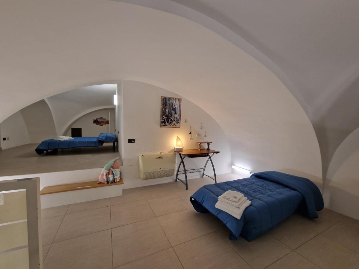 Polignano A Mare: Sulla Piazza Di Domenico Modugno Villa ภายนอก รูปภาพ